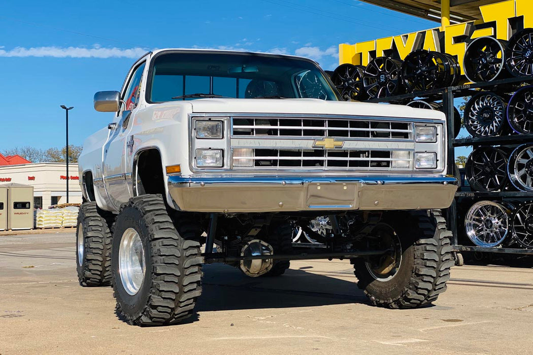 6 Inch Lift Kit | 52" RR Springs | GMC C15/K15 Truck (77-87)/Half-Ton Suburban (77-91) -  RT Wheels